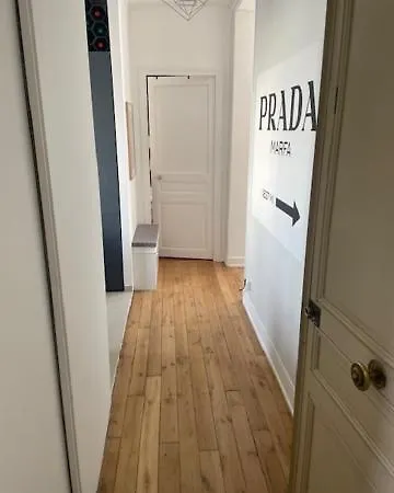 Cosi Apartman *
